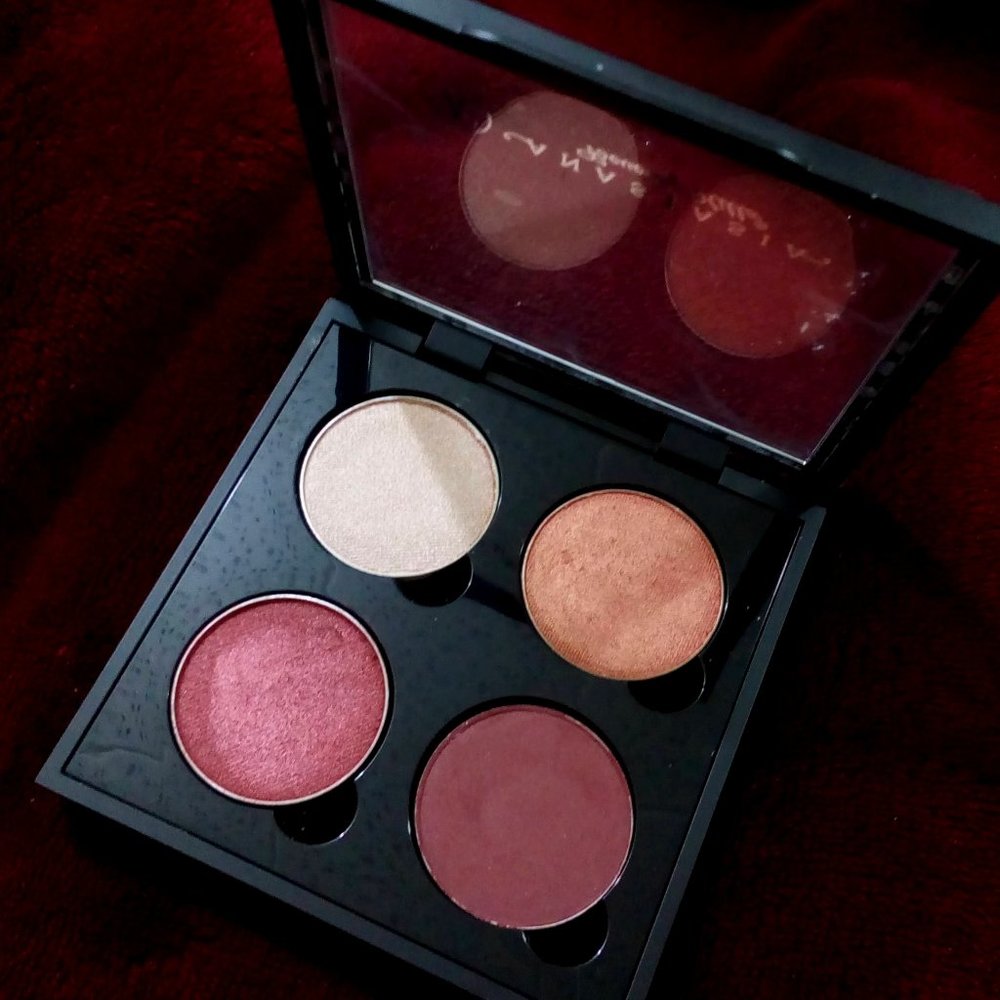 MUG + Colourpop Eyeshadows Anastasia Quad Palette